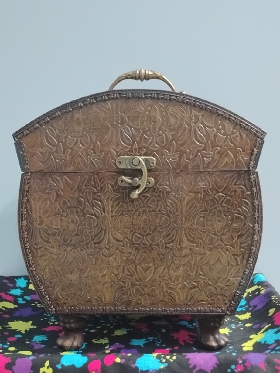 Chinese Treasure Chest Other - ⭐ Vintage Chinese Wooden Treasure Chest Keepsakes Box W/Brass Overlay